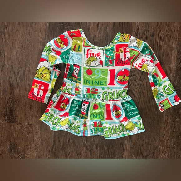 Size extra small 12-18 months The Grinch ruffle swing long sleeve shirt. - Picture 2 of 4